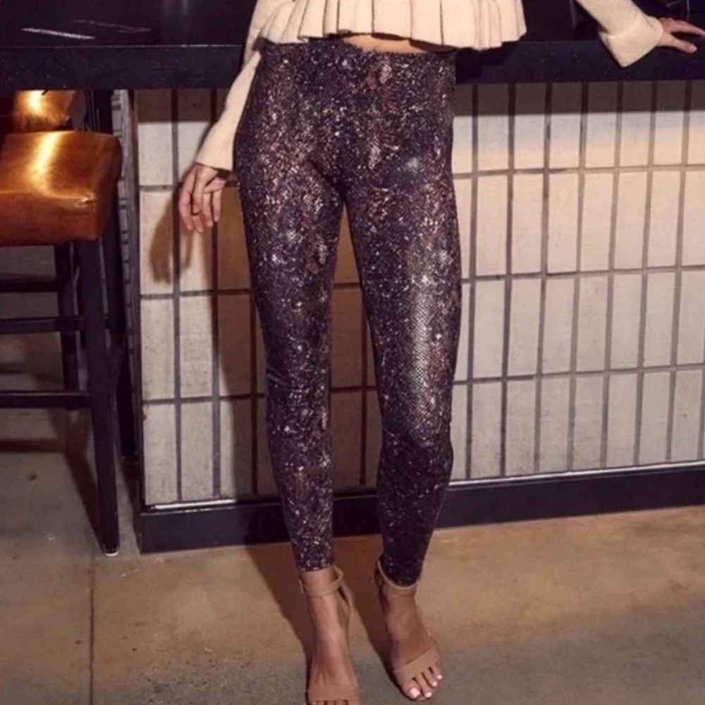Spanx Snake Shine Leggings Mocha Size XS